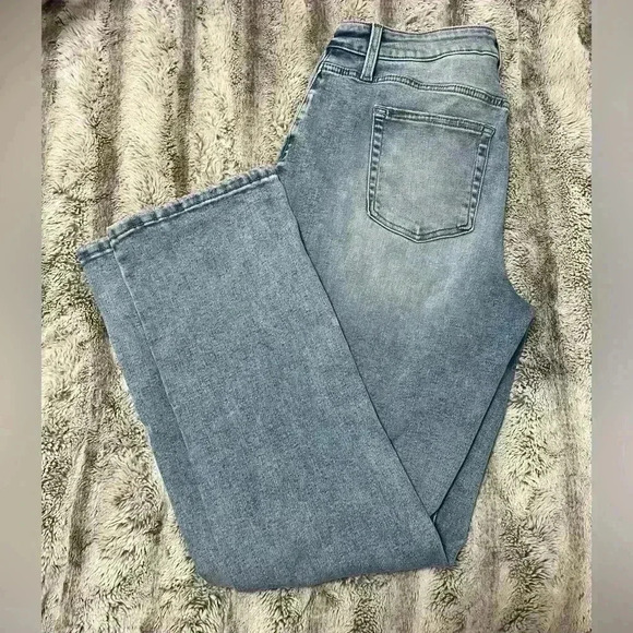 Edgely Denim - Edgely Jeans - NWOT